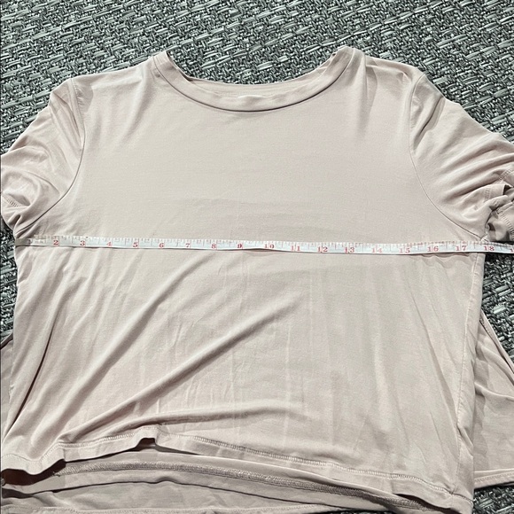 Wilfred | Ange T-Shirt *Dusty Rose Pink - Picture 4 of 10